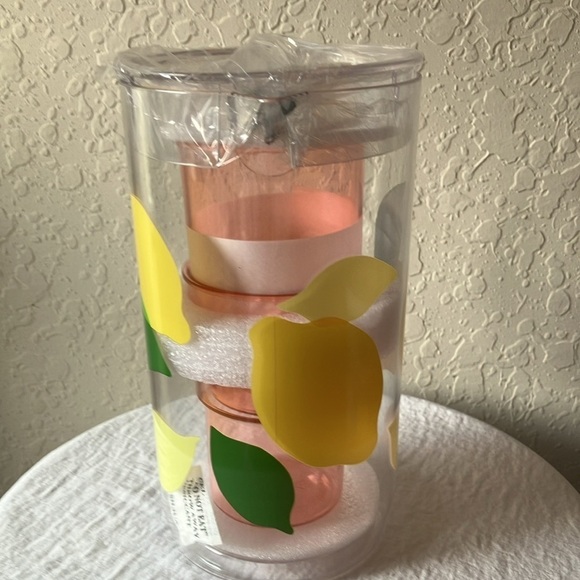 Kate Spade: Lemons Nesting Plastic Pitcher & 2 Glasses- set of 3 - Picture 4 of 16